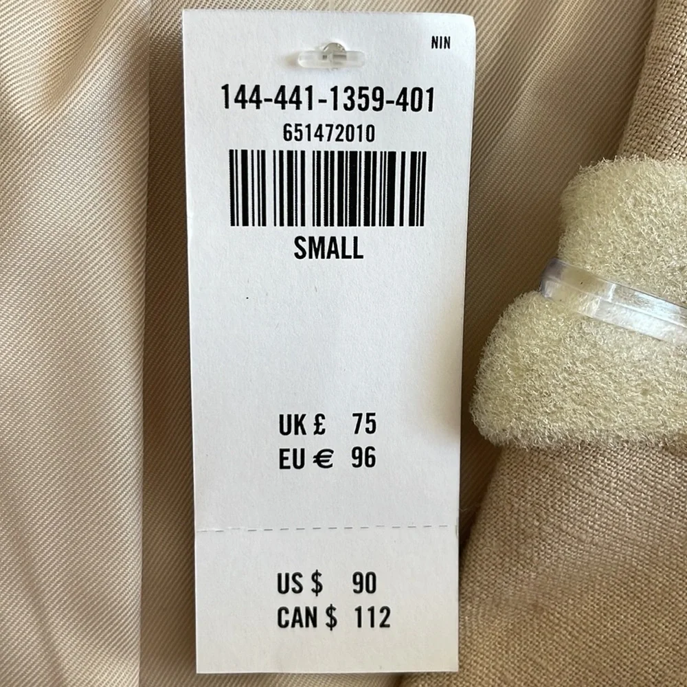 NWT Abercrombie & Fitch size small crop linen blazer - Picture 3 of 3